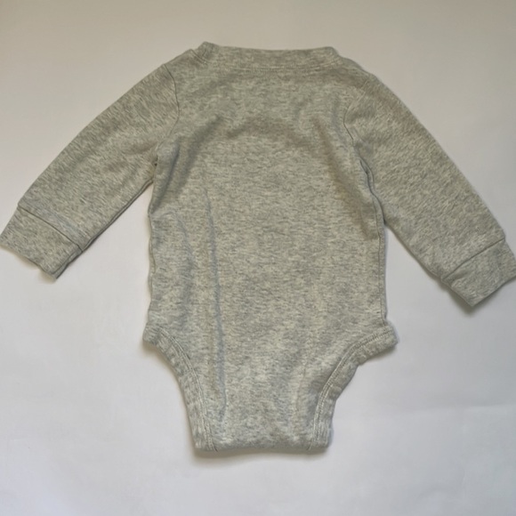 Carter's Long Sleeve Grey Dog Bodysuit Size 6 Months - Picture 5 of 5